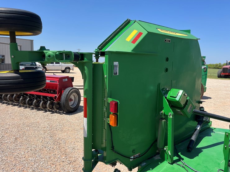 2020-john-deere-m20-image-8