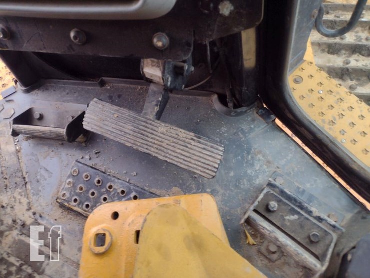 caterpillar-d7e-image-10