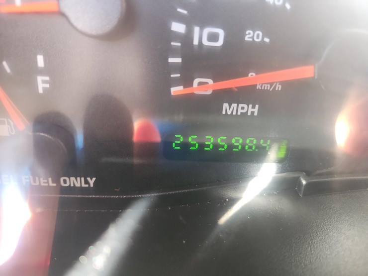 2002-ford-f250-image-17