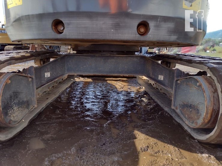 2016-volvo-ecr58d-image-46