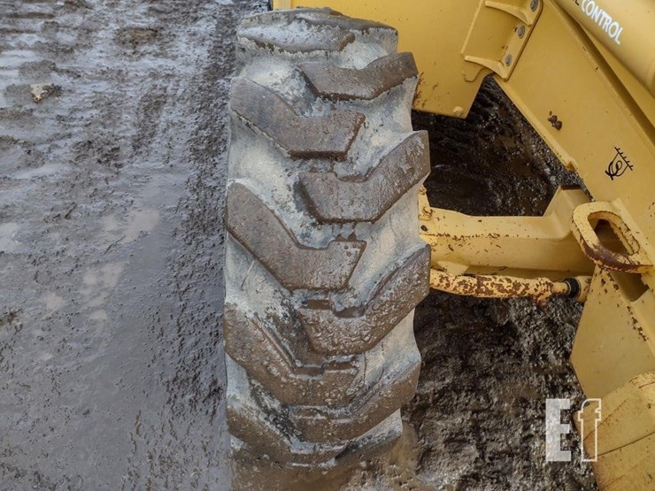 2002-deere-310sg-image-21