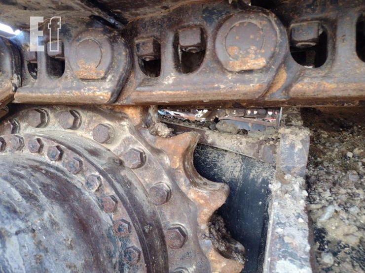 2020-deere-350g-lc-image-23