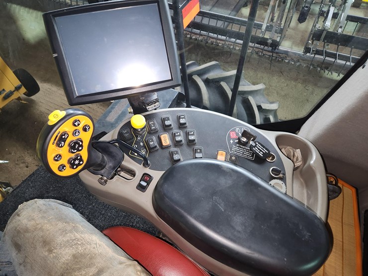 2015-case-ih-wd1903-image-31