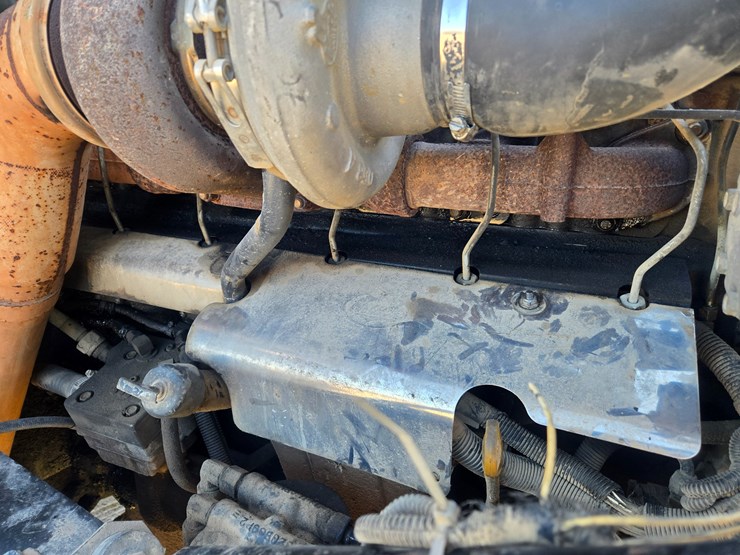 1999-mack-rd690s-image-64