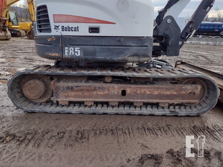2014-bobcat-e85-image-37