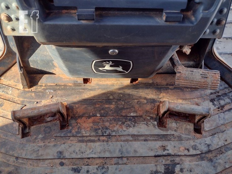 2021-deere-650k-lgp-image-8