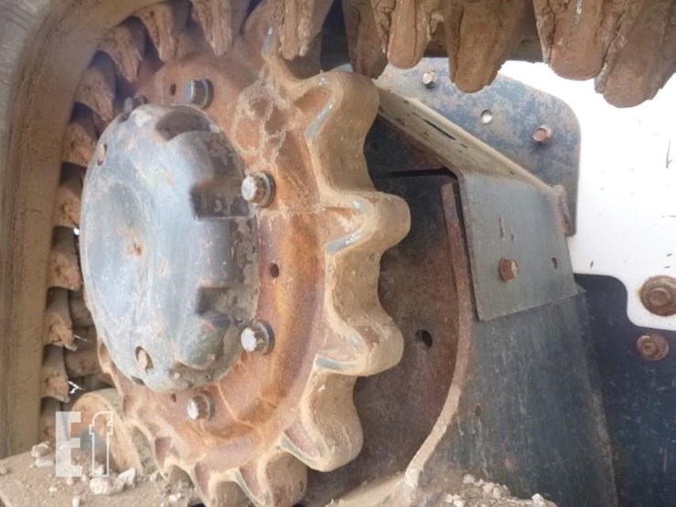 2018-bobcat-t770-image-37