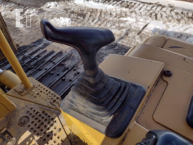 2003-caterpillar-d6n-xl-image-8