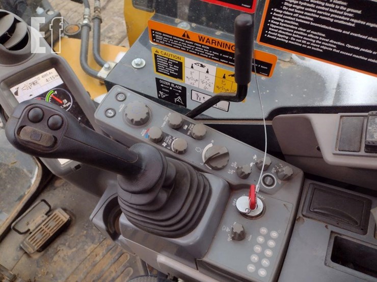 2021-deere-85g-image-9