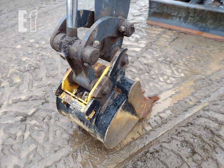 2023-deere-30g-image-17