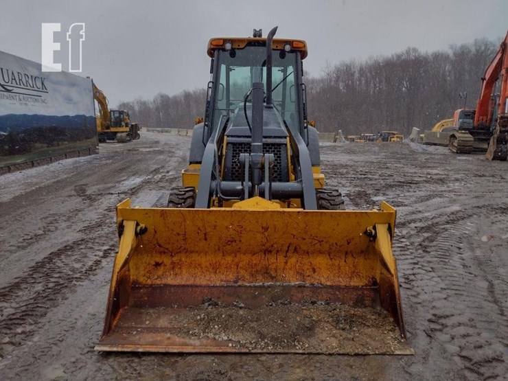 2010-deere-310j-image-2