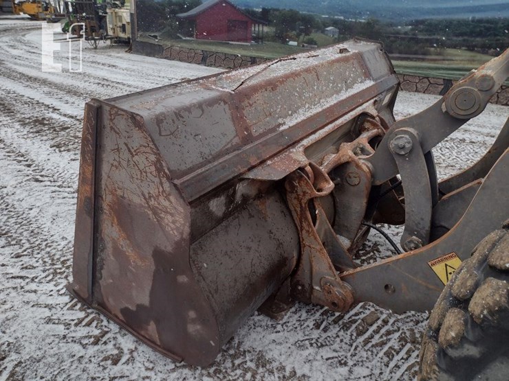 2009-volvo-l70f-image-21