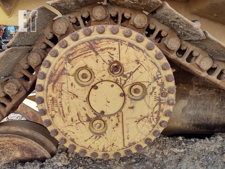 caterpillar-d6h-image-27