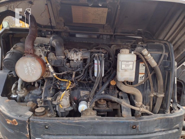 2014-bobcat-e85-image-45