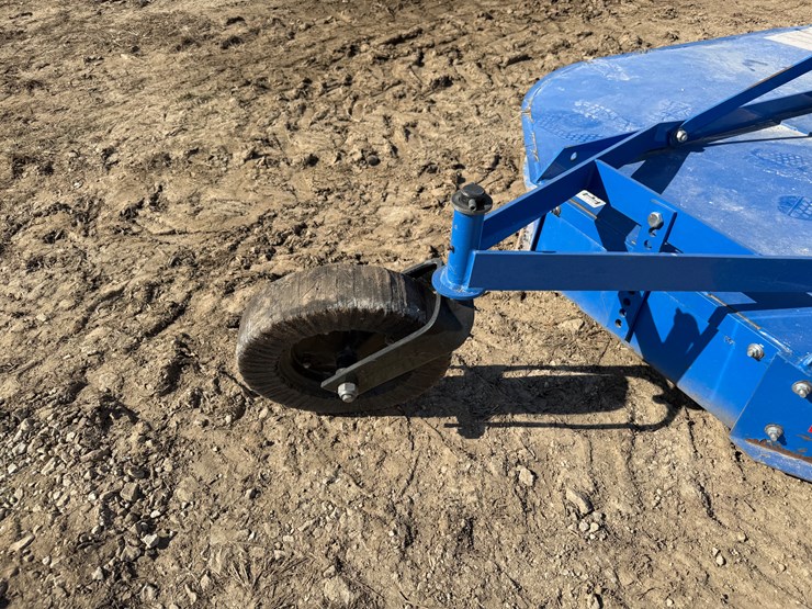 #1075-•-razor-back-bush-hog-mower-image-2