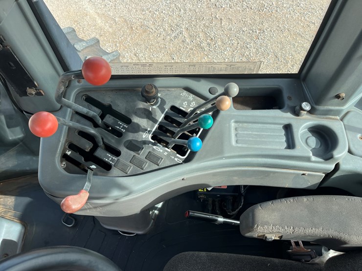 1999-new-holland-9282-image-29