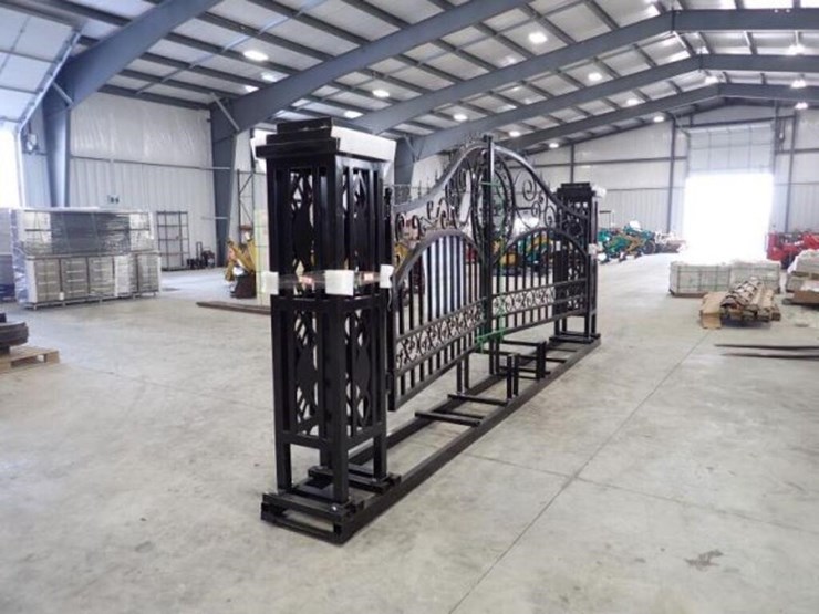 unused-(1)-set-of-20-ft-iron-gate-image-3