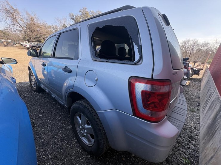 2012-ford-escape-xlt-image-9
