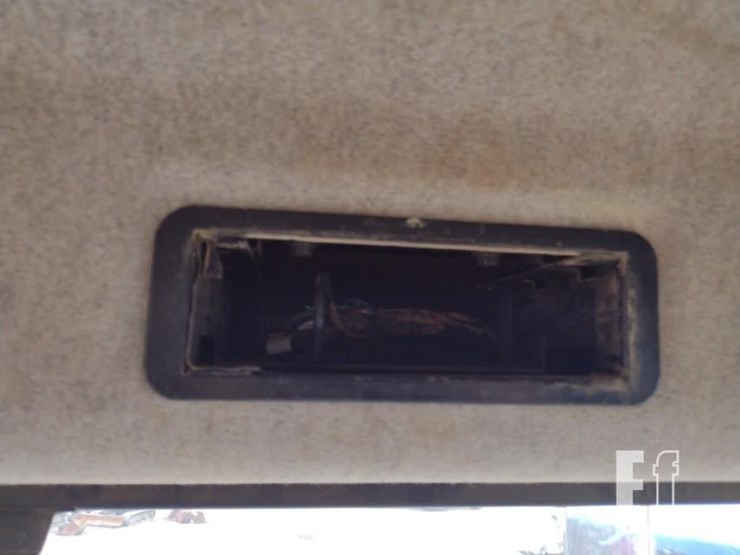 2003-volvo-a40d-image-11