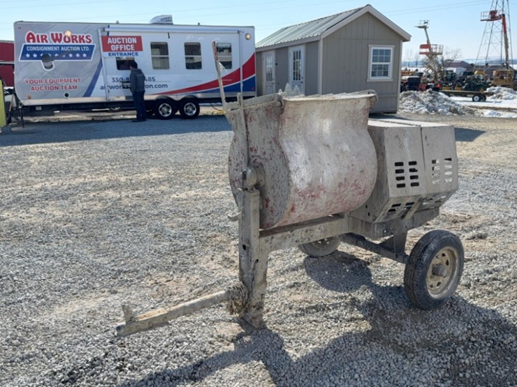 concrete-mixer-with-honda-motor-image-4