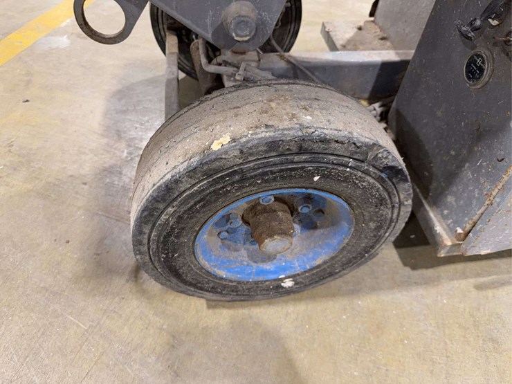 stratolift-krx20-scissor-lift-image-9