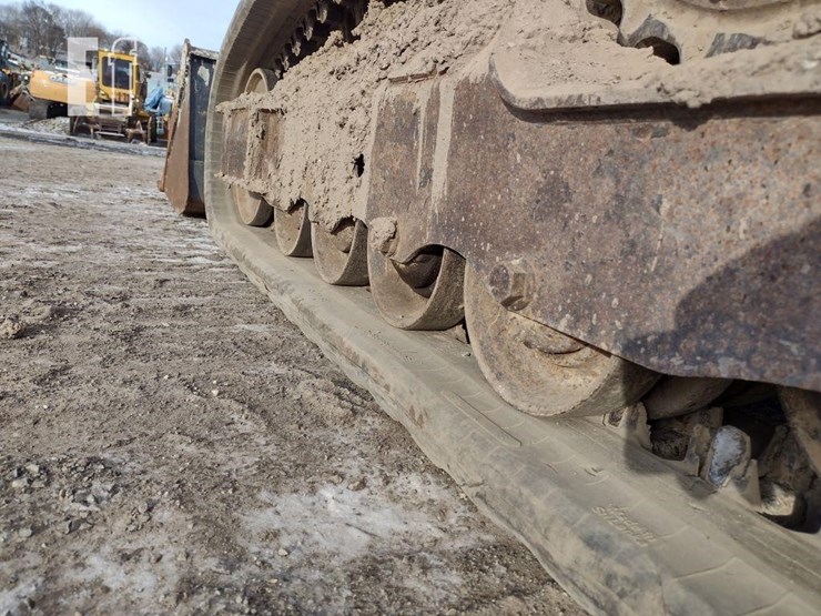 2018-bobcat-t590-image-24