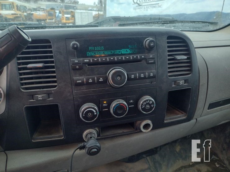 2008-gmc-3500-image-10