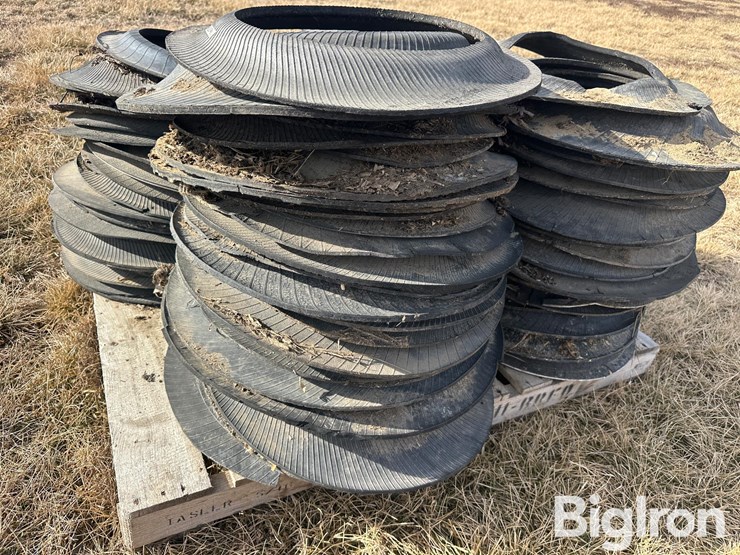 silage-pile/-tarp-tire-flats-image-8