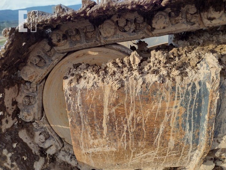 2020-kobelco-sk170-lc-10-image-36