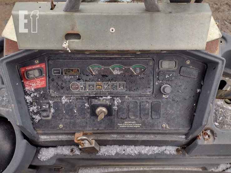 2005-deere-310g-image-7