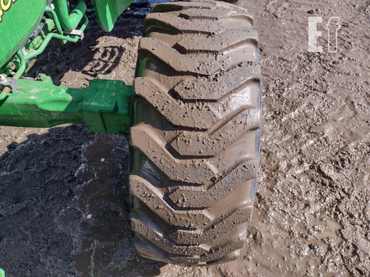 2017-john-deere-4052r-image-20