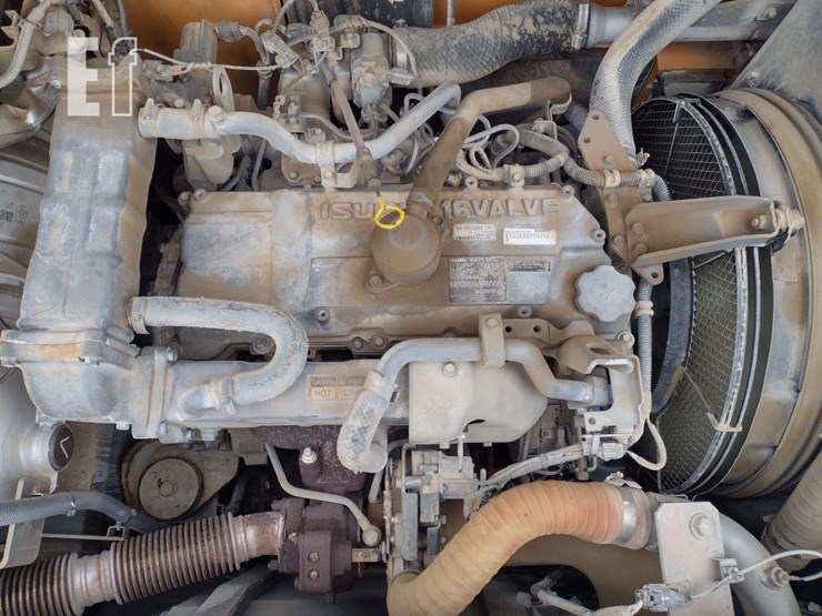 2022-case-cx250d-image-58