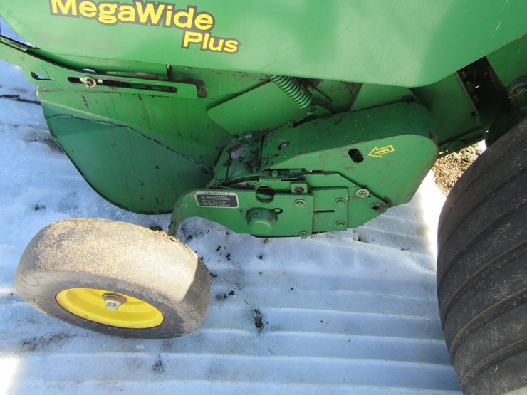 john-deere-468-image-10