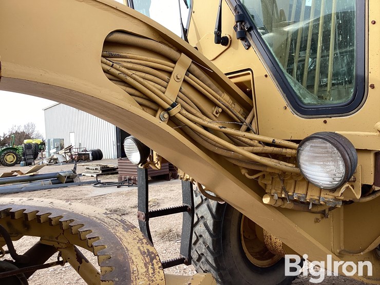 1993-caterpillar-120g-image-16