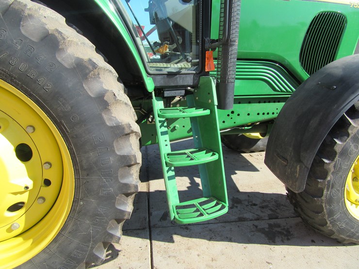 john-deere-7520-image-27