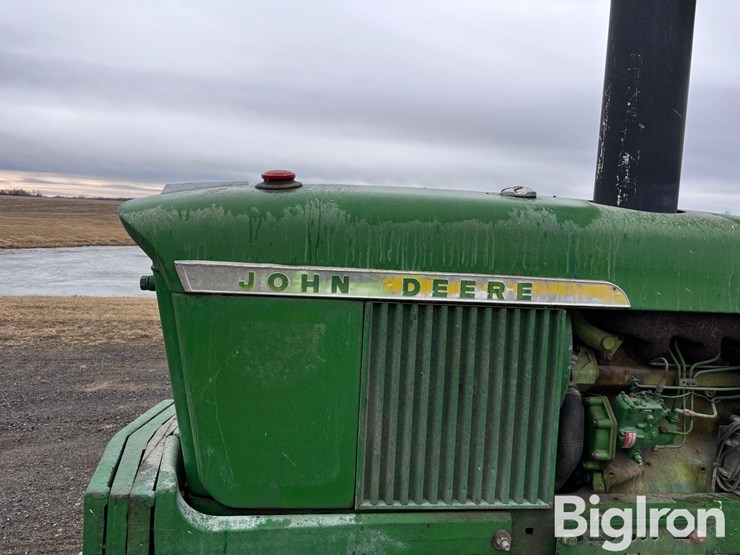 john-deere-2520-image-11