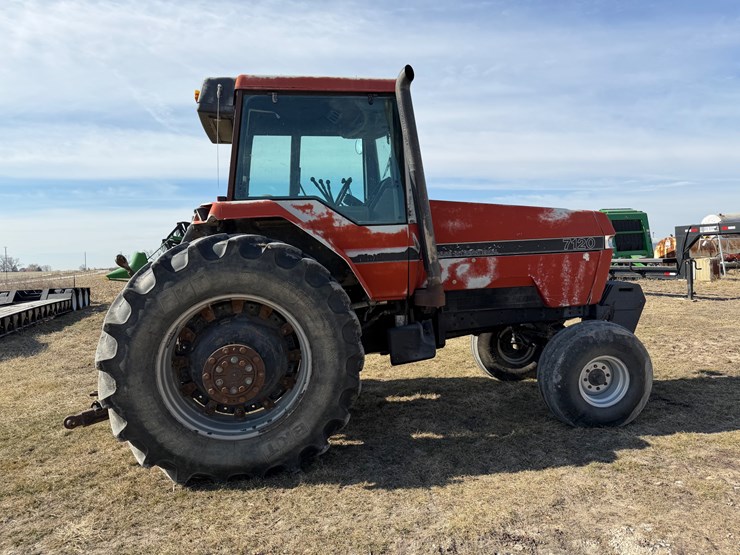 case-ih-7120-image-9