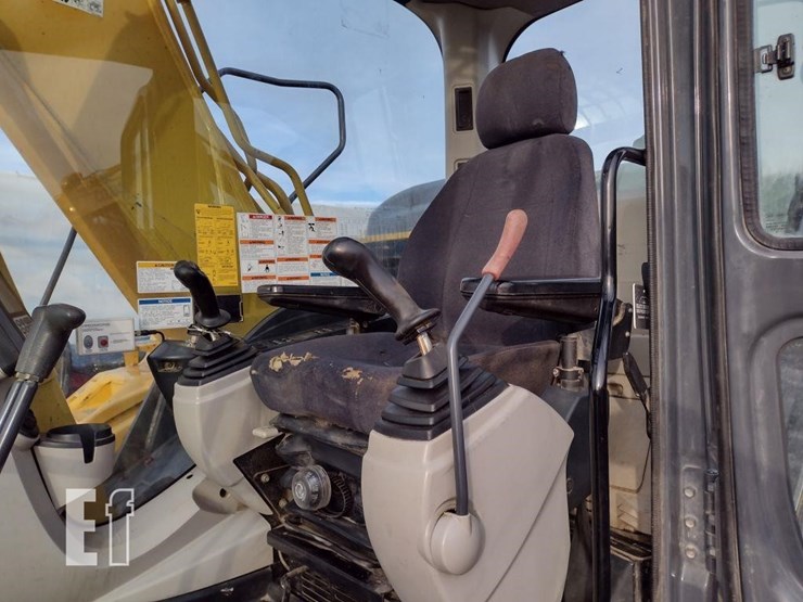 2020-kobelco-sk170-lc-10-image-12