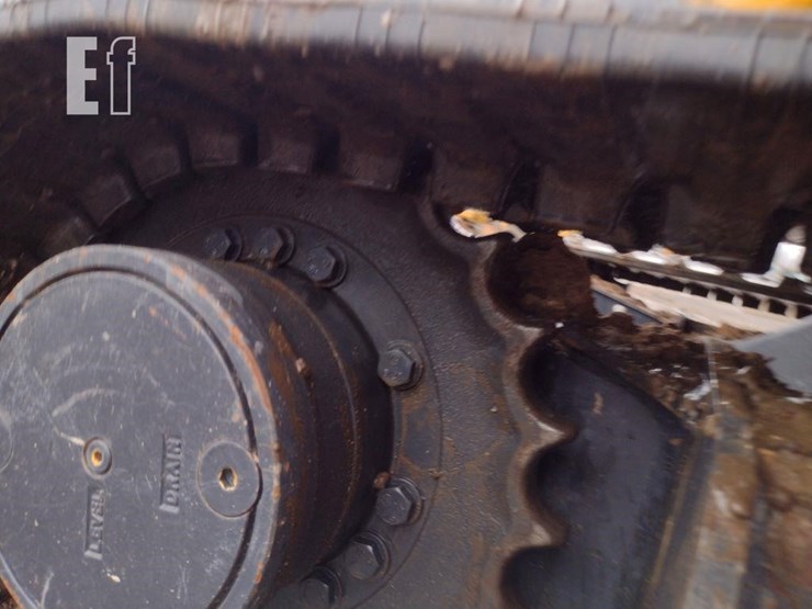 2023-deere-30g-image-37