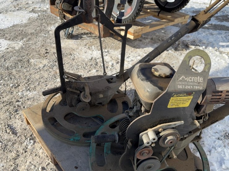 2x-2'-power-trowels,-one-is-parts-model-image-5