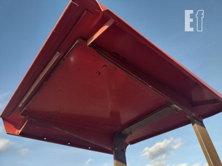 international-84-image-11