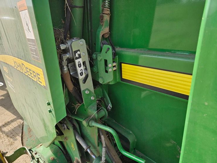 john-deere-469-image-31