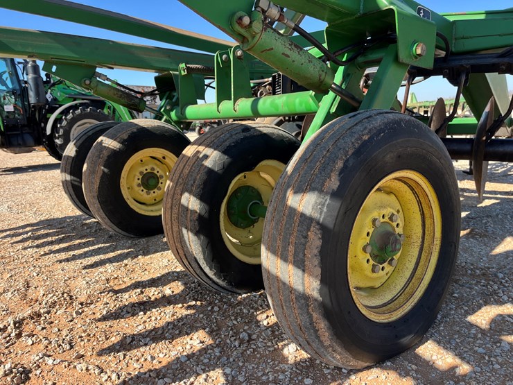 1996-john-deere-630-image-6