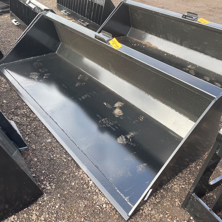 #2057 • 90" Bucket With Blade
