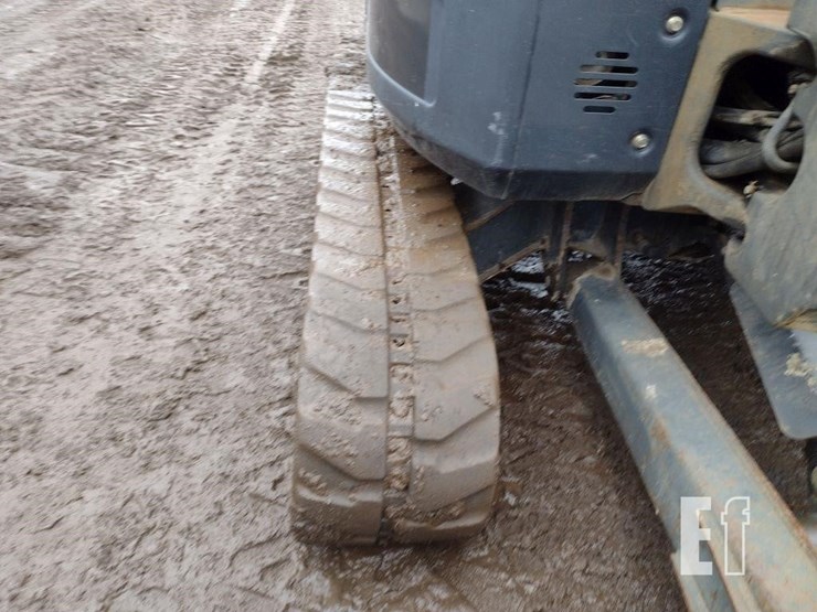 2014-bobcat-e35-image-42