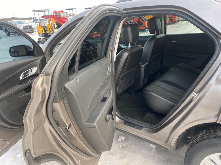 2012-chevrolet-equinox-image-57