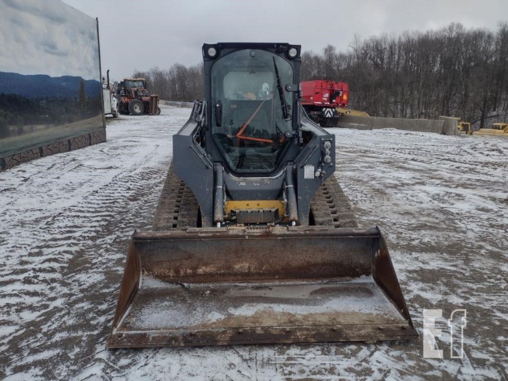 2021-deere-325g-image-2