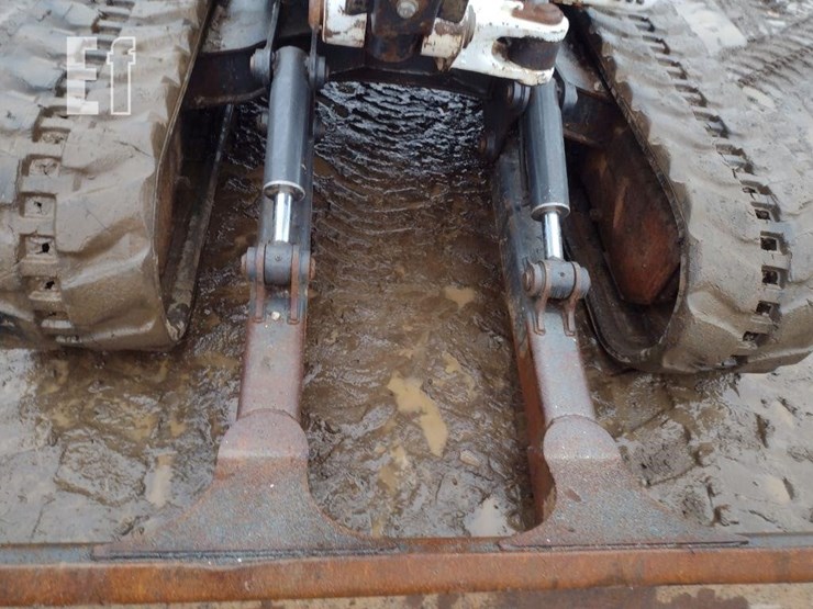 2008-bobcat-337g-image-20