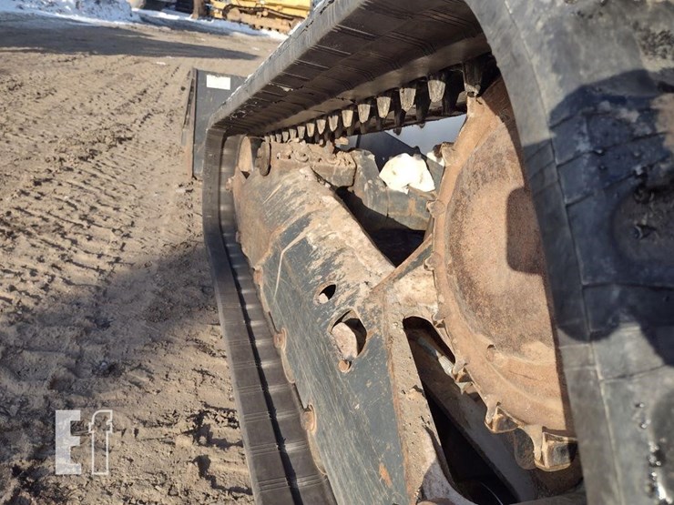 2020-bobcat-t870-image-24