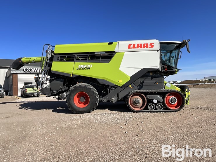 2022-claas-lexion-8600tt-image-4
